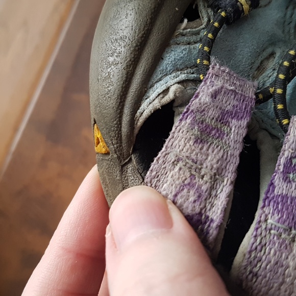 Keen Newport H2 Waterproof Hiking Outdoor Purple Floral Blue Sandals - Picture 15 of 16